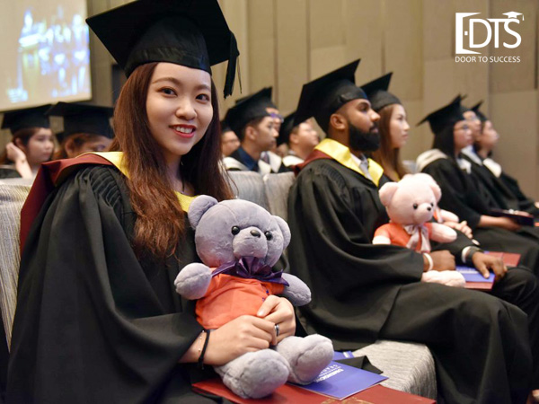Cao đẳng Dimensions trao nhiều suất học bổng du học Singapore cho sinh viên Việt Nam trong năm 2019